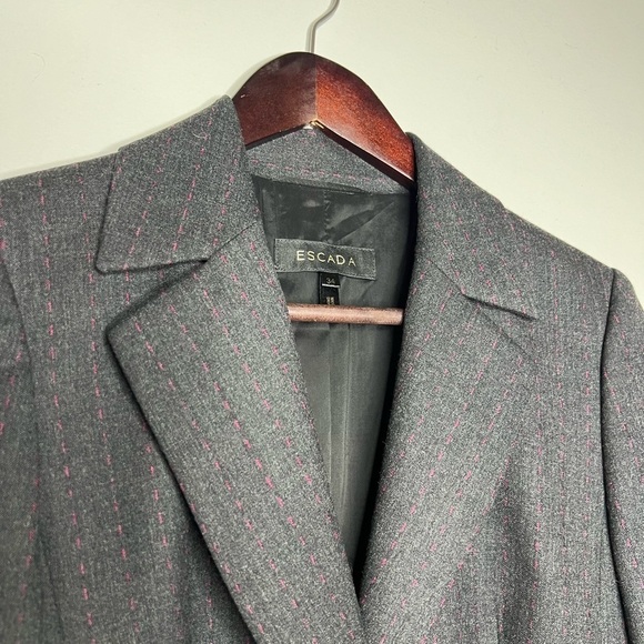 Escada Wool Blazer with Belted Closure - Picture 1 of 8